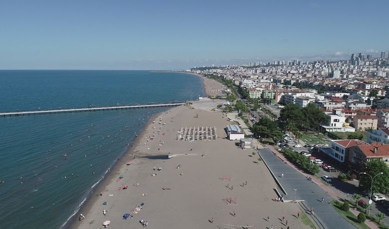 Samsuna Gelen Turist Sayısı 630 Bine Ulaştı Samtiad Yönetim Kurulu Başkanı Öztürk:"Samsun Turistlerin En Çok Uğrak Yerlerinden Bir Tanesi Olmaya Aday Bir Şehirdir" - Samsun’da turist sayıları geçen yıla göre artış gösterdi. 2019 yılın ilk 9 ayında turist sayısı 630 bine ulaştı. Samsun’un turizm açısından geliştiğini belirten SAMTİAD Yönetim Kurulu Başkanı Öztürk, “Samsun’un her geçen gün turistlerin uğrak yeri olmaya aday şehirlerden bir tanesidir" dedi.