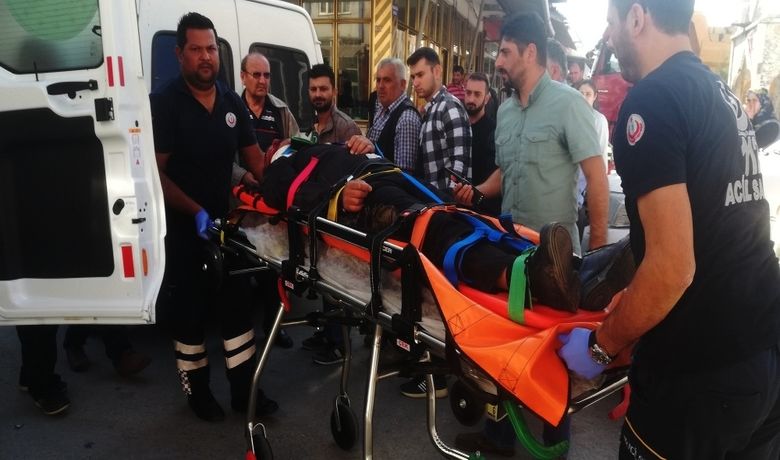 Darp Edilen Alkollü Şahıs: "Bana Otobüs Çarptı" - Samsun’un Bafra ilçesinde darp edilen alkollü şahıs, "Bana otobüs çarptı yere düştüm" dedi.