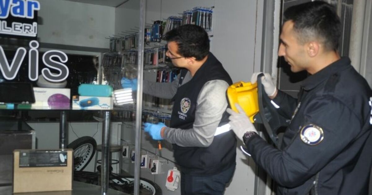 Bafra’da İş Yerinden Telefon Hırsızlığı