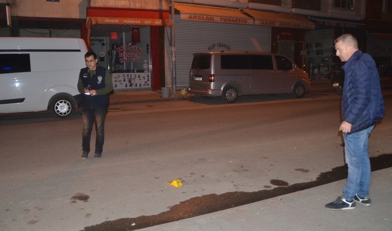 Havaya Silahla Ateş Açan Zanlı Serbest Kaldı - Samsun’un Bafra ilçesinde tartıştığı kişilerin peşinden silahla havaya ateş eden şahıs, ifadesinin ardından serbest bırakıldı.
