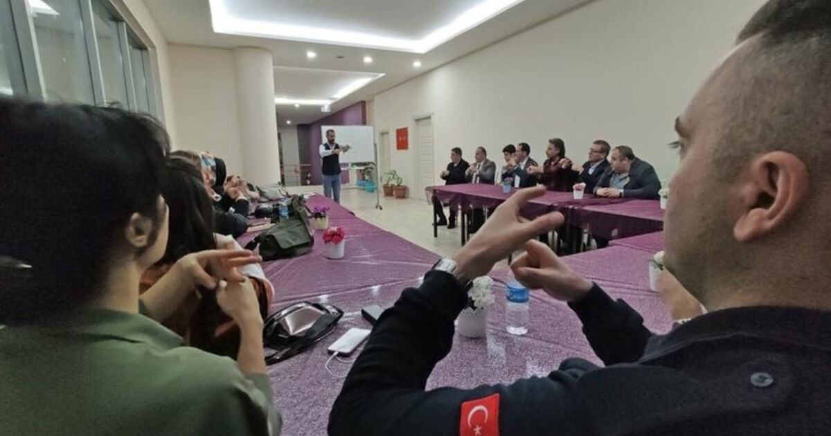 İşaret Dili Kursuna İlgi Büyük