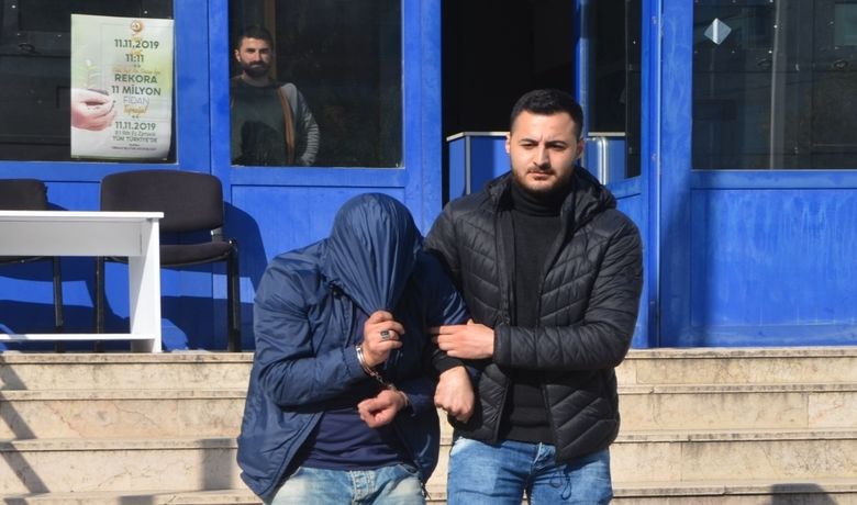 490 Gram UyuşturucuylaYakalanan Şüpheli Tutuklandı - Samsun'un Bafra ilçesinde 490 gram uyuşturucu ile yakalanan şahıs tutuklandı.