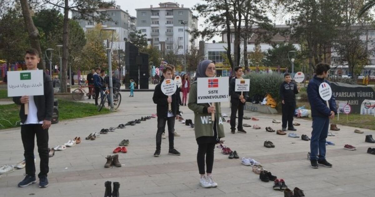 Liseli Gençler Bafra’dan Dünyaya Seslendiler