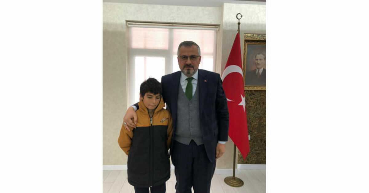 Başkan Kılıç'ın 'Yalın' Konuğu “hiç Başkan Görmedim” Diyen Yalın, Başkan Kılıç’ın Konuğu Oldu