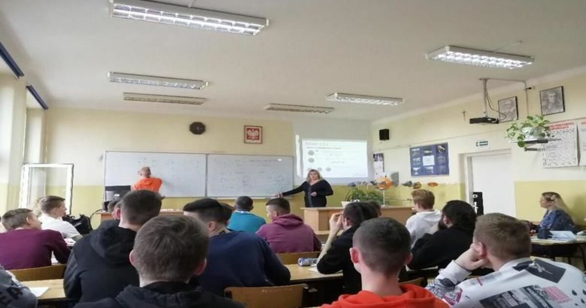Polonya’da Atatürk Anadolu Lisesi Rüzgârı
