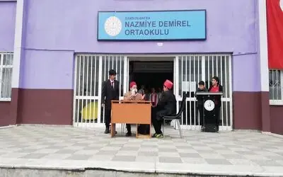 Nazmiye Demirel Ortaokulunda Mehmet Akif Ersoy'u Anma Programı