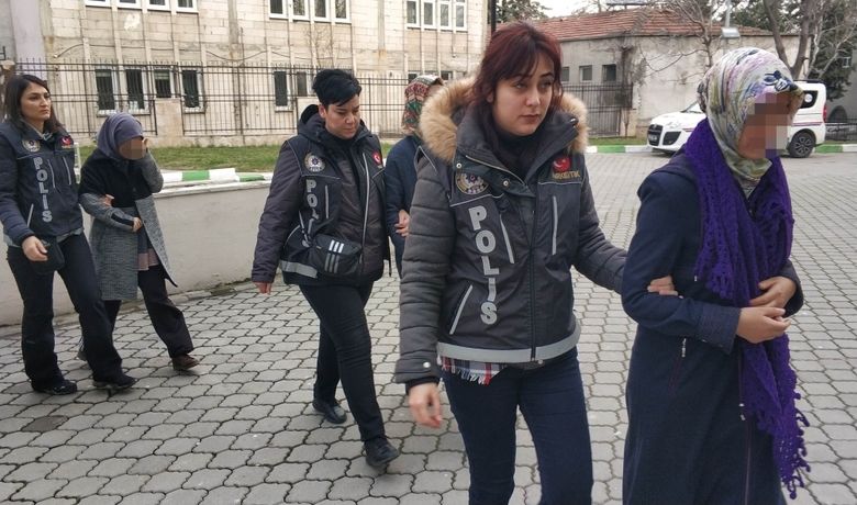 Samsun'da Fetö'den 2 Kişiye AdliKontrol, 5 Kişinin Gözaltı Süresi Uzatıldı - Samsun'da düzenlenen Fetullahçı Terör Örgütü/Paralel Devlet Yapılanması (FETÖ) operasyonunda gözaltına alınan 7 kişiden 2'si mahkemece adli kontrol şartıyla serbest bırakılırken, 5 kişinin ise mahkemece gözaltı sürelerinin uzatılmasına karar verildi.