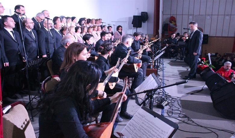 Bafra Musiki Cemiyeti Merhum Başkanını Konser İle Andı