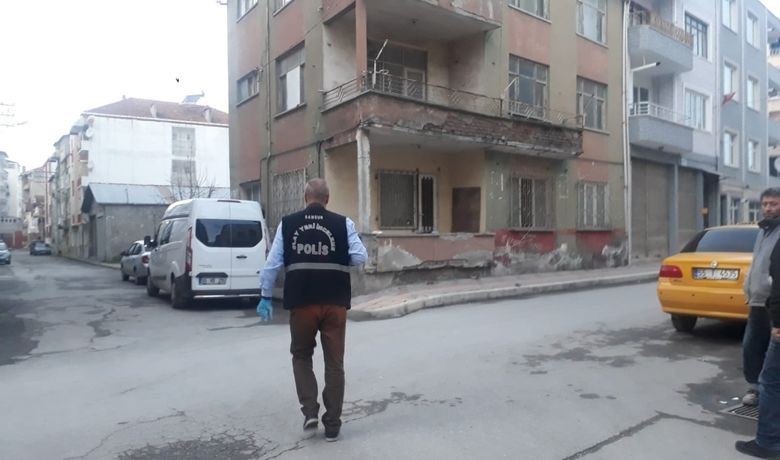 Apartmanın Su Saatleri Çalındı - Samsun’un Bafra ilçesinde kullanılmayan 3 katlı apartmanın su saatleri çalındı.
