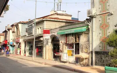 Bafra Belediyesi 'Bedesten Çarşısı'nı Unutmadı