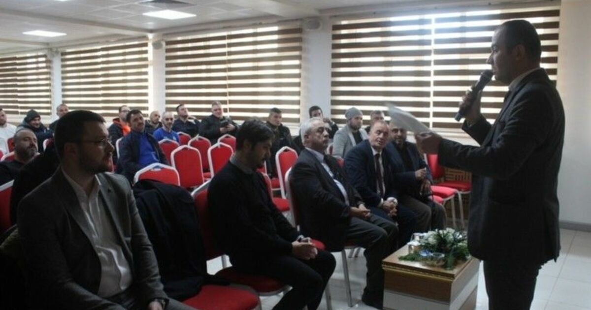 Sosyal Medya Bağımlılığı Ve Mahremiyet Eğitimi Semineri