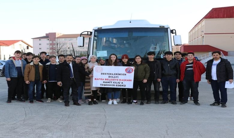 Kitapseverleri Mutlu Eden Hizmet - Bafra Belediyesinin 15-23 Şubat tarihleri arasında gerçekleşen Karadeniz 6.Kitap Fuarı'na ücretsiz araç seferi düzenlemesi Bafralı kitapseverler tarafından memnuniyetle karşılandı.
