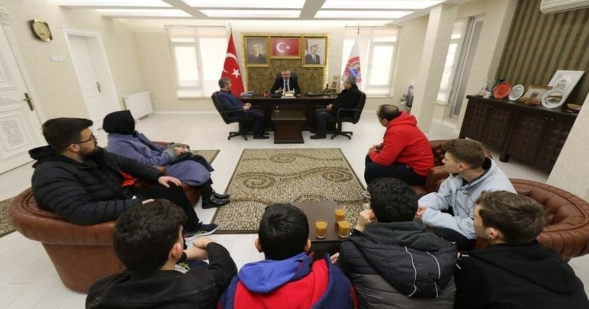 Samsun’da Öğrenciler Dart Müsabakalarından Başarıyla Döndü