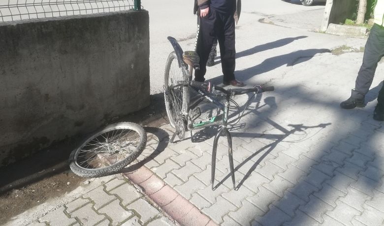 Otomobilin Çarptığı Bisikletli Çocuk Yaralandı - Samsun’un Bafra ilçesinde otomobilin çarptığı bisikletli çocuk yaralandı.