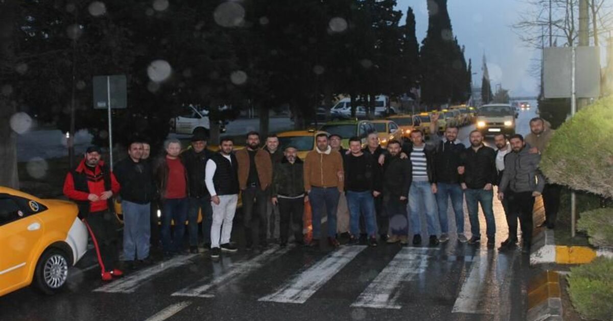 Bafra Taksicilerinden Şehitleri Anma Konvoyu