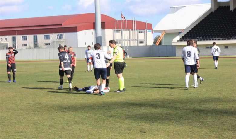 Hacınabi Spor 4-0 Galip Geldi - Samsun Süper Amatör Ligi 20. Hafta karşılaşmasında, Hacınabi Spor kendi evinde Tekkeköy Spor 4-0 yenerek puanını 39’a yükseltti.