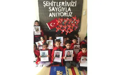 Doğanca İlkokulundan Şehitleri Anma Etkinliği