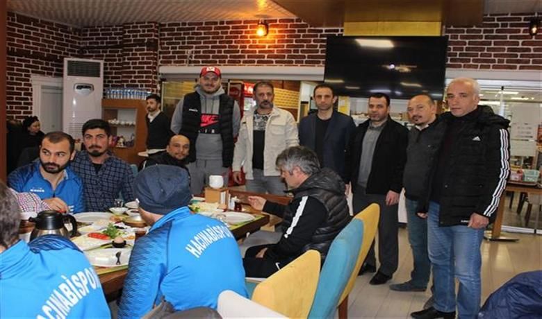 Hacınabispor’a Moral Kahvaltısı -  Samsun Süper amatör Lİgi 22. Haftasında sahasında 19 Mayıs Belediyespor'u konuk ediyor.