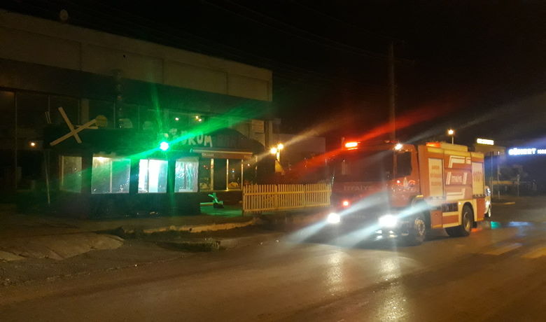 Bafra’da İş Yerinde Baca Yangını - Samsun’un Bafra İlçesinde meydana gelen iş yerindeki baca yangını kısa süre içerisinde söndürüldü.