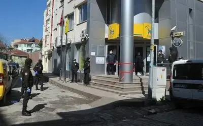 Bin Tl'lik Sosyal Yardımlar Evlere Dağıtılıyor