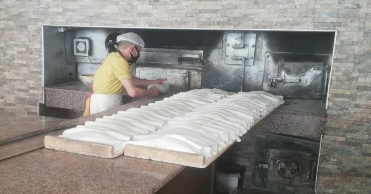 Hayrısever Fırıncı Bedava Ekmek Dağıtımı