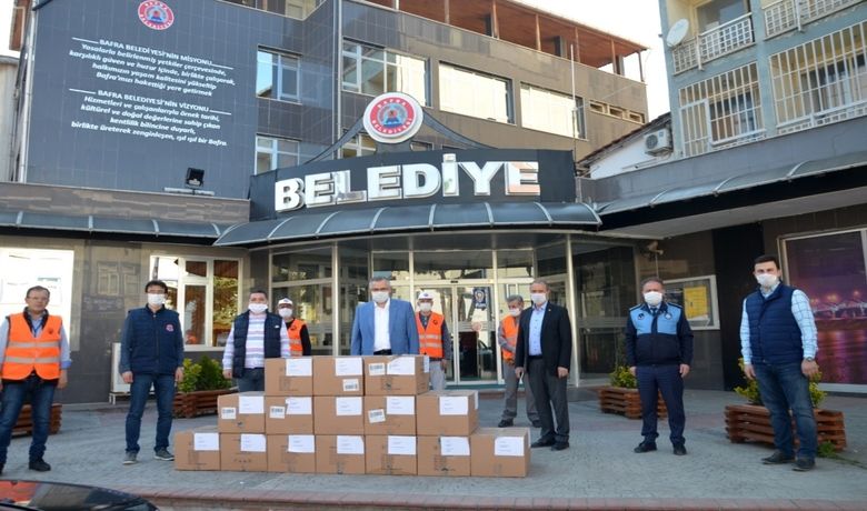 Hayırsever İş Adamından BafraBelediyesine 30 Bin Adet Maske - Hayırsever iş adamı H. Kaya Aşcı, korona virüsle mücadele kapsamında Bafra Belediyesine 30 bin adet maske bağışladı.