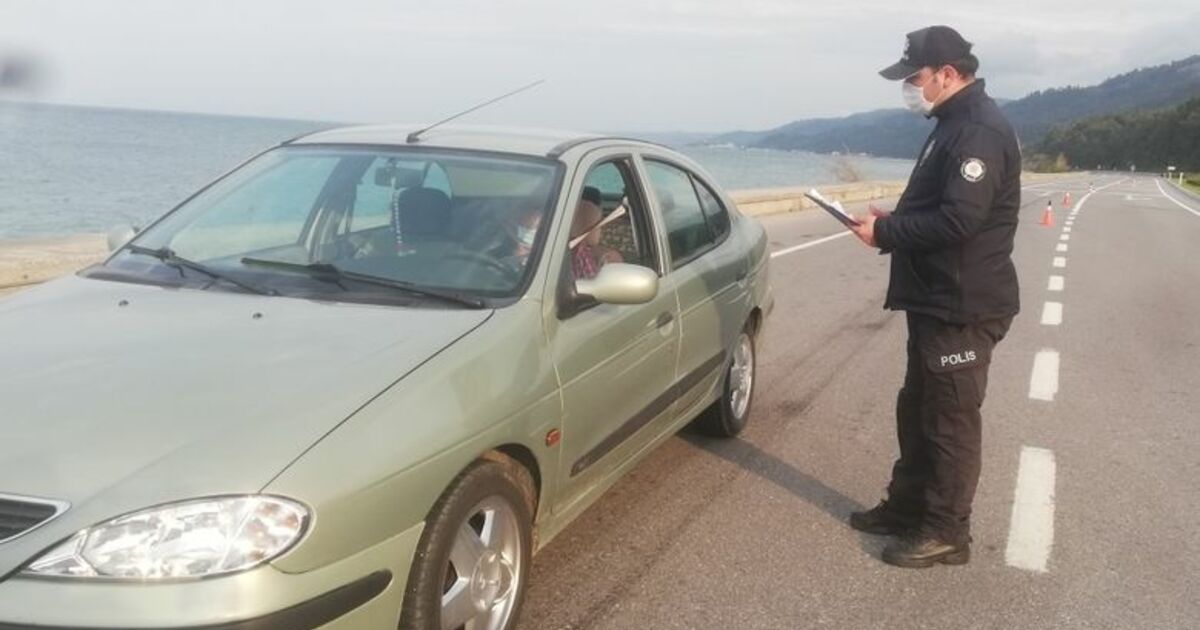 Samsun-sinop İl Sınırında Denetimler Sürüyor