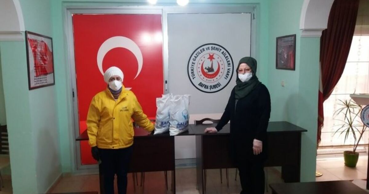 Dernekten Maske Desteği