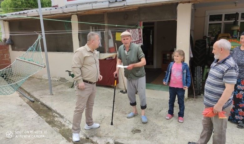 Emekli maaşıyla kampanyaya destek oldu
 - Samsun’un Alaçam ilçesinde Muhterem Ergün isimli vatandaş Milli Dayanışma Kampanyası’na emekli maaşıyla destek verdi.