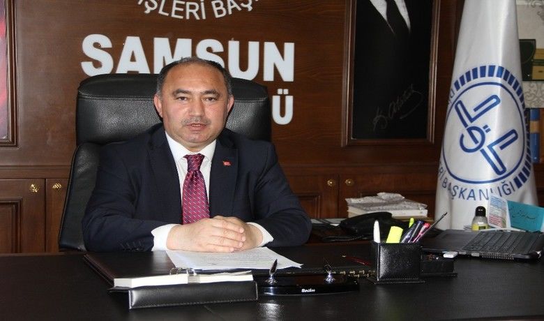 Camilerin ibadete açılması öncesi çok önemli uyarı - Samsun Müftüsü Seyfullah Çakır, “Korona virüsü tedbirleri kapsamında camilerin avlusu bahçesi bulunan yerlerde cuma namazı kılınacak, cami avlusu bulunmayan camilerimiz de kapalı tutularak uygun mekanlara vatandaşlarımız yönlendirilecektir. Alanlar belirli kapasitede olacağından izdihama neden olunmaması çok büyük önem arz etmektedir” dedi.