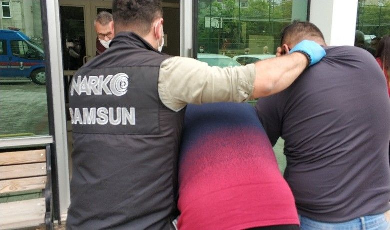 Samsun’da uyuşturucu operasyonunda 3 tutuklama
 - Samsun’da narkotik polisinin düzenlediği 2 ayrı operasyonda gözaltına alınan 3 kişi tutuklanırken, 2 kişi ise mahkemece serbest bırakıldı.