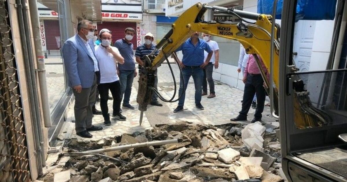 Tarihi Bedesten’de restorasyon çalışması başladı
