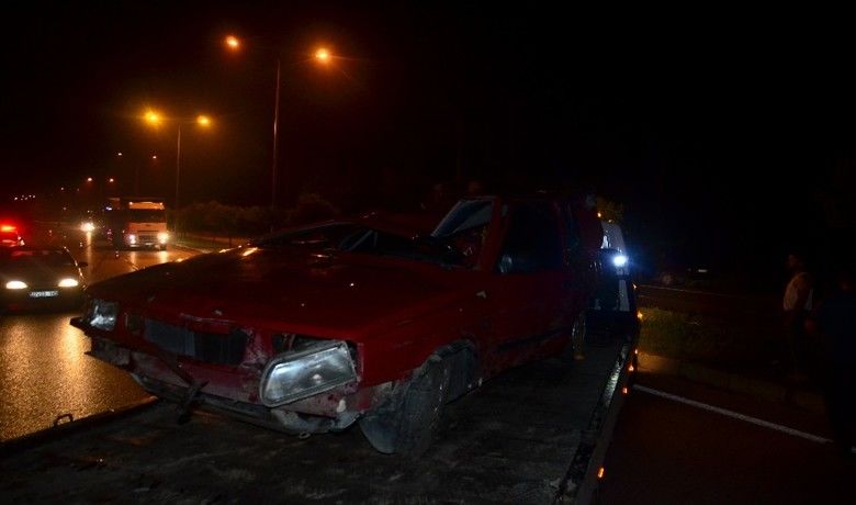 Hurdaya dönen araçtan sağ çıktılar
 - Samsun’da otomobil şarampole yuvarlanarak takla attı. Hurdaya dönen araçta bulunan kişiler kazayı ufak sıyrıklarla atlattı.