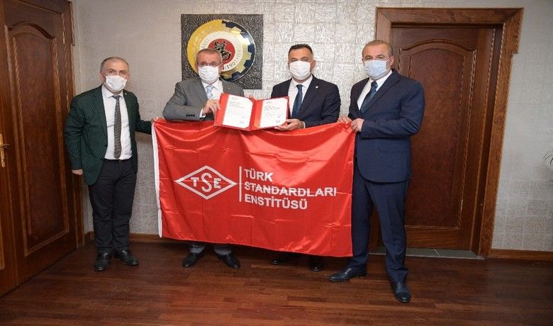 Samsunlu iki firma ilki başardı
 - SAMSUN (İHA) – Türk Standartları Enstitüsü (TSE) Samsun Belgelendirme Müdürlüğü tarafından, korona virüsü güvenli turizm, korona virüsü güvenli üretim belgelendirme faaliyetleri kapsamında Karadeniz Bölgesi’nde ilk defa belge almaya hak kazanan iki firmaya düzenlenen törenle belgeleri verildi.
