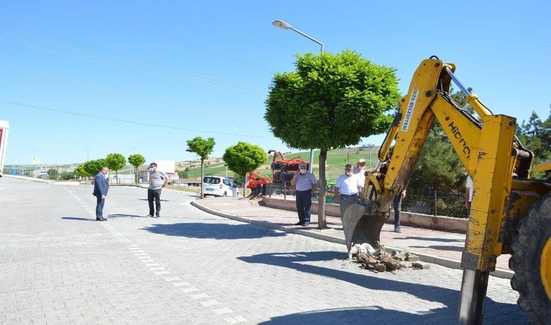 Havza’da asfalt çalışması başladı
 - Samsun Büyükşehir Belediyesi ve Havza Belediyesi iş birliğiyle, Havza ilçe merkezinden geçmekte olan Kazım Paşa Caddesi ve Vezirköprü Caddesi’ni kapsayan 2 bin metre uzunluğundaki ana caddelere sıcak asfalt dökülmesi için alt yapı çalışmalarına başlandı.