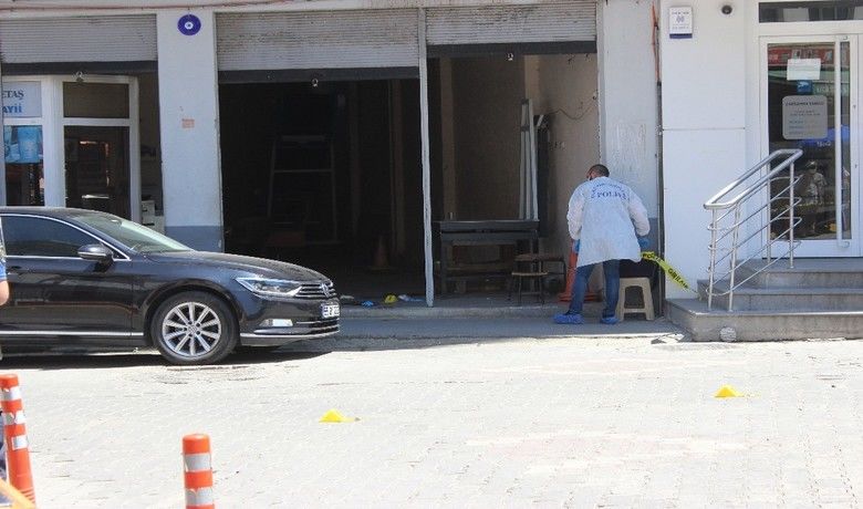 Pompalı tüfekli cinayetin şüphelisi yakalandı
 - Samsun’un Çarşamba ilçesinde dün alacak-verecek meselesi yüzünden çıkan tartışma sonucunda pompalı tüfekle bir kişinin ölümüne ve bir kişinin de yaralanmasına sebep olan katil zanlısı yakalandı.