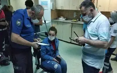 Uzaklaştırma kararı bulunan kardeşinin silahlı saldırısında yaralandı
