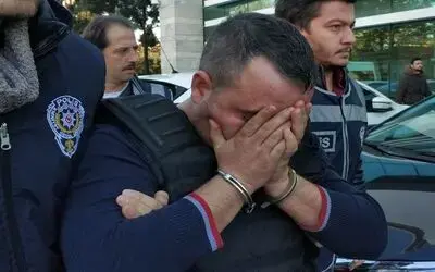 Karısını 25 yerinden bıçaklayarak öldüren kocaya tahrik indirimi
