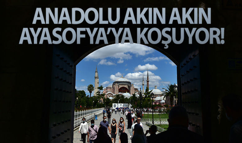 Anadolu akın akın Ayasofya'ya koşuyor - Ayasofya'nın ibadete açılması kararının ardından tarihi cami ziyaretçi akınına uğruyor. Vatandaşların ve turistlerin Ayasofya’ya ilgisi artarak devam ediyor.BUGÜN NELER OLDU?