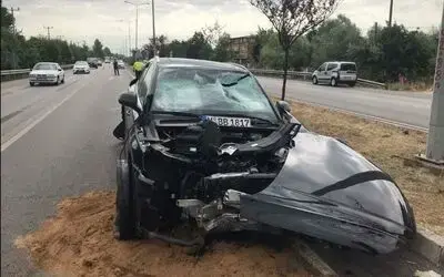 Samsun’da otomobil ile tır çarpıştı: 2 yaralı

