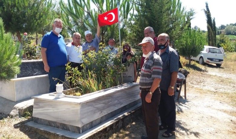 Bafralı şehitler dualarla anıldı
 - Samsun’un Bafra ilçesinde şehit Muhammed Önder ve Kayhan Çizmeci, şehadetlerinin yıl dönümünde kabirleri başında dualarla anıldı.