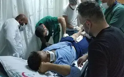 Kardeşinin silahlı saldırısına uğrayan şahıs hastanelik oldu
