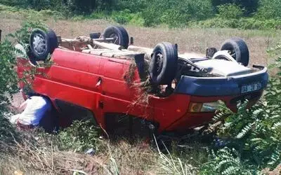 Samsun’da minibüs şarampole yuvarlandı: 2 yaralı
