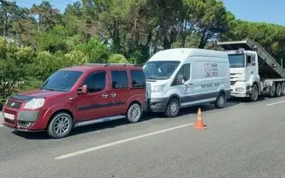 Kamyon Kızılay’ın kan aracına çarptı: 1 yaralı
