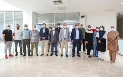 Sandıkçı, çalışanlarıyla bayramlaştı
