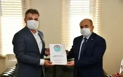 Yıldız’dan Vali Dağlı’ya ‘Pandemi Sürecinde Eğitim ve Öğretmenler’ raporu
