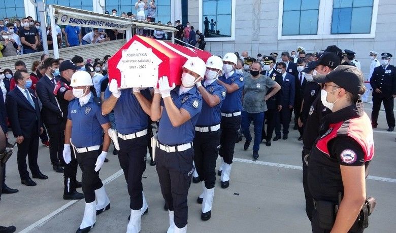 Kaçan aracı kovalarken kazada şehitolan polis için tören düzenlendi