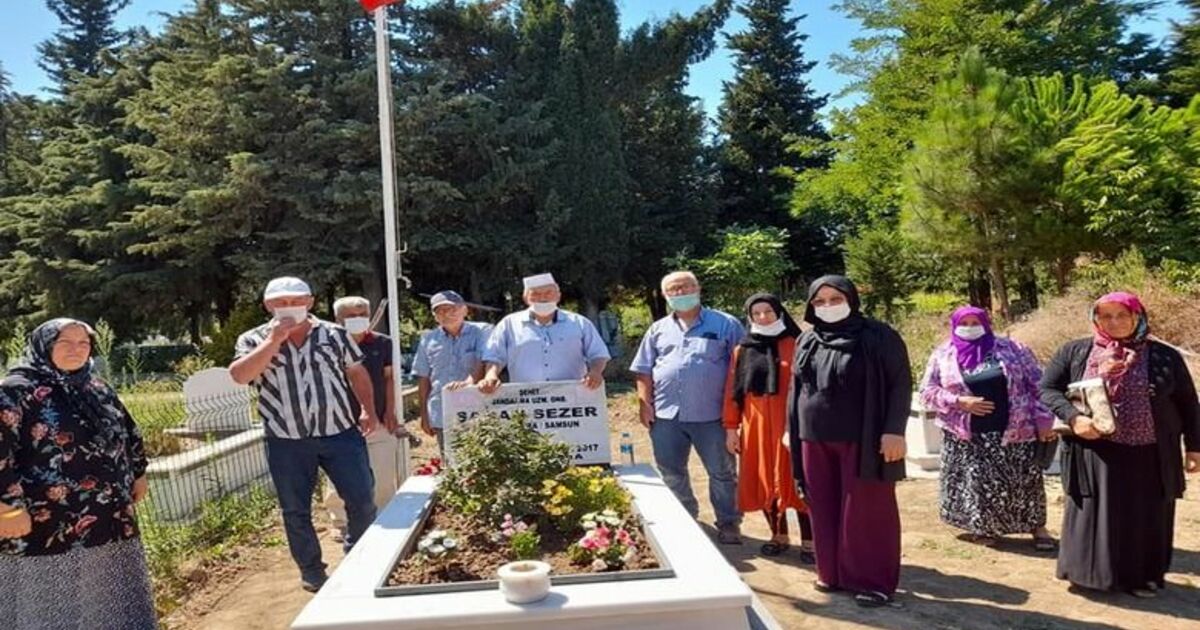 Şehit Jandarma Uzm. Onb. Şahan Sezer Kabrinin Başında Anıldı