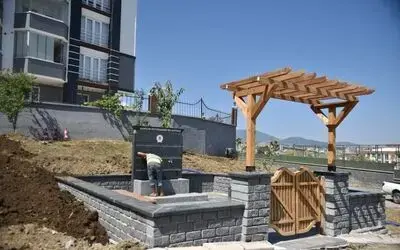 Şehit polis anısına çeşme
