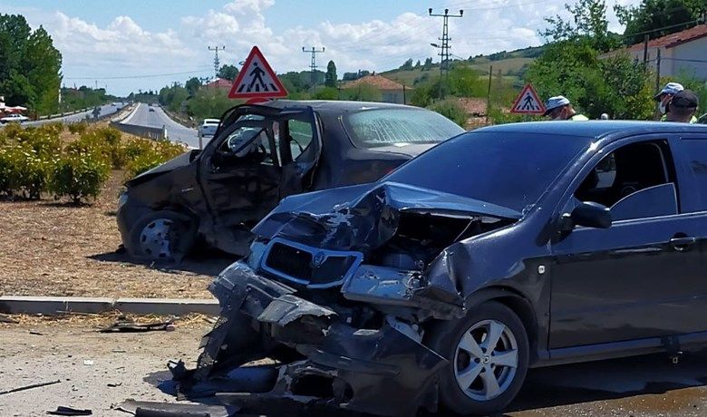 Alaçam’da kaza: 3 yaralı